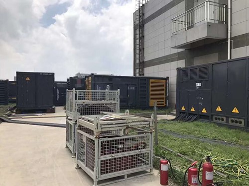 南岔除了定期检查，还有哪些方法可以及时发现接触式转速表探头的磨损？